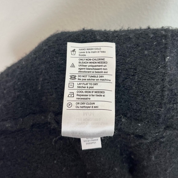 VINCE Wool Alpaca Blend Collarless Snap Button Cardigan Sweater Black Sz Medium - Picture 10 of 10